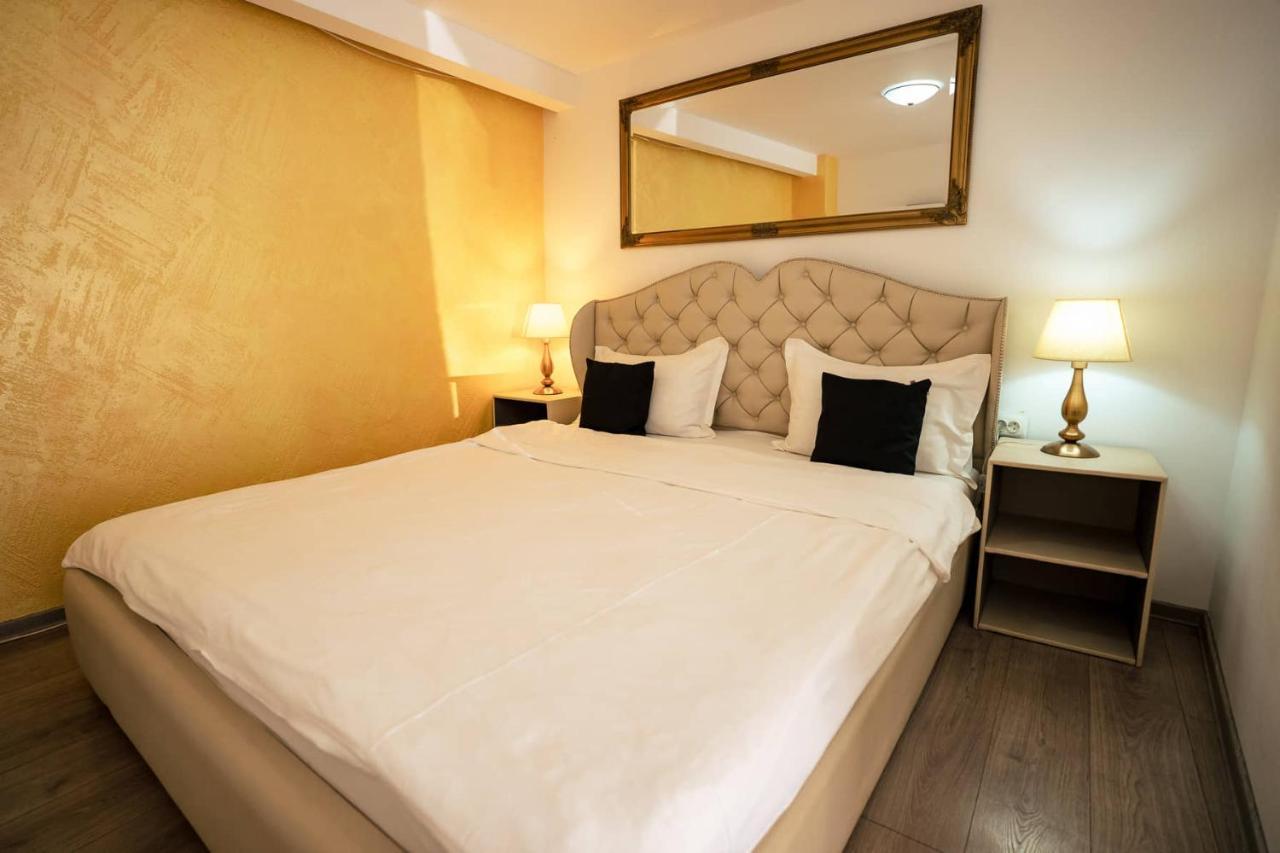 Casa Alis Hotel Oradea Exterior photo