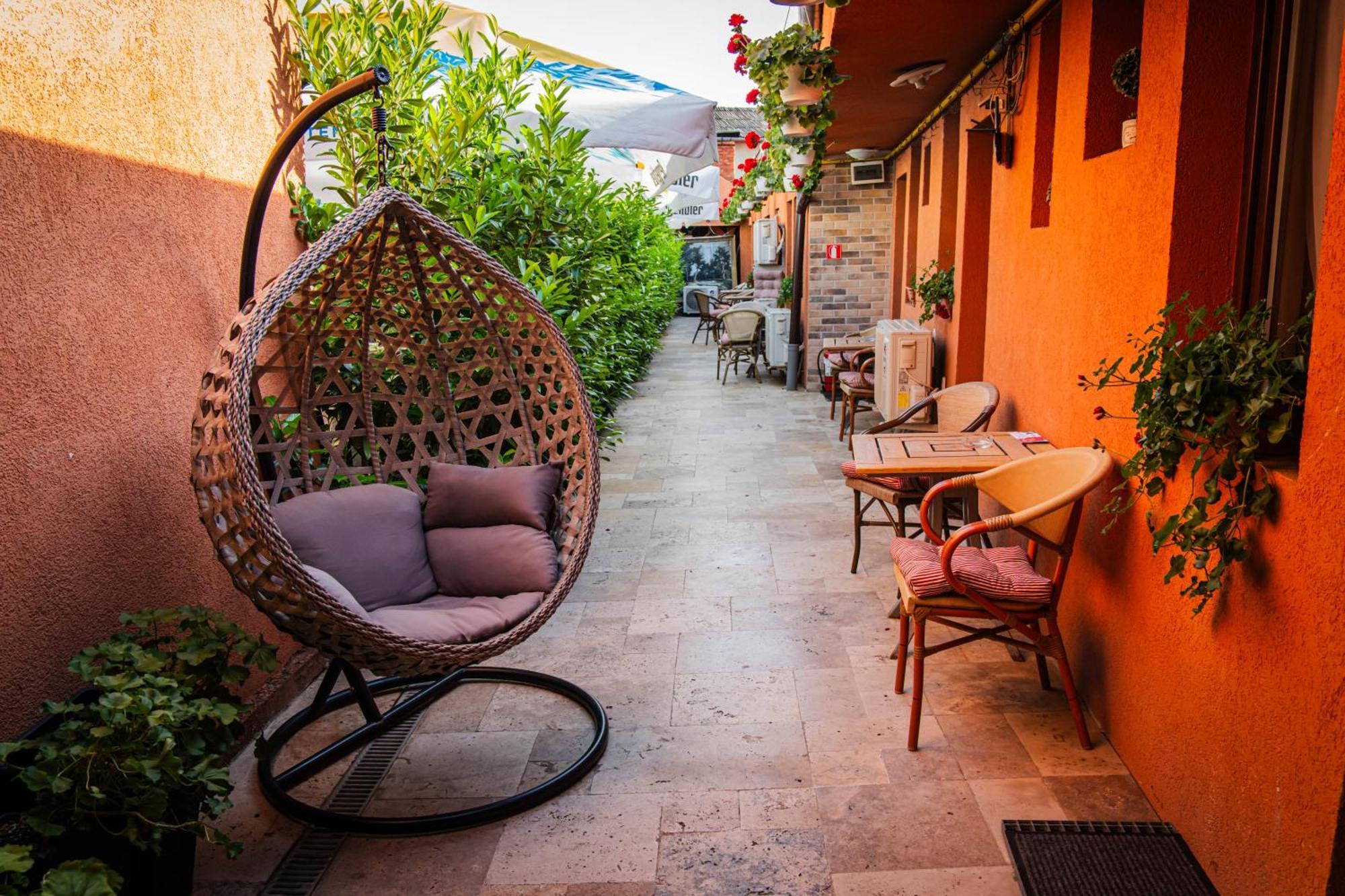 Casa Alis Hotel Oradea Exterior photo